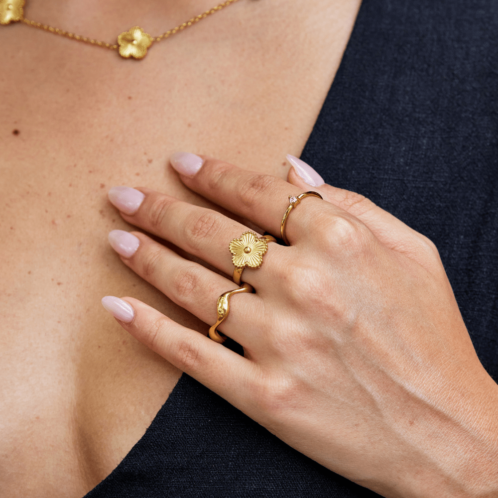 Clover Gold Ring